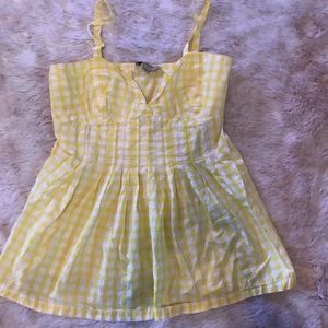 Burberry babydoll top secret US 4- fits like a sz 2